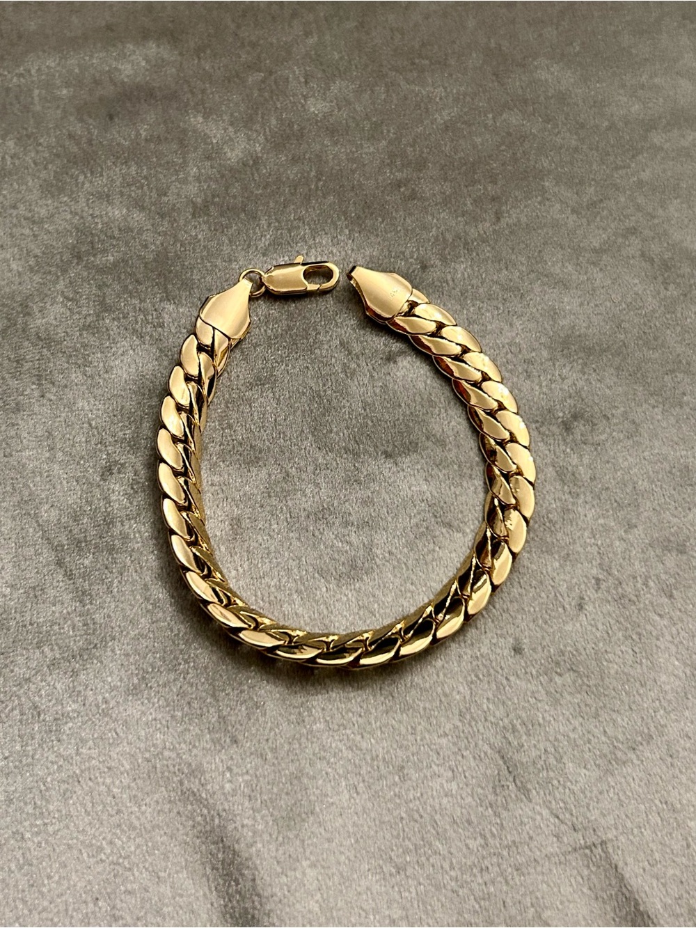 ✨Classic Tight-Linked Bracelet ✨